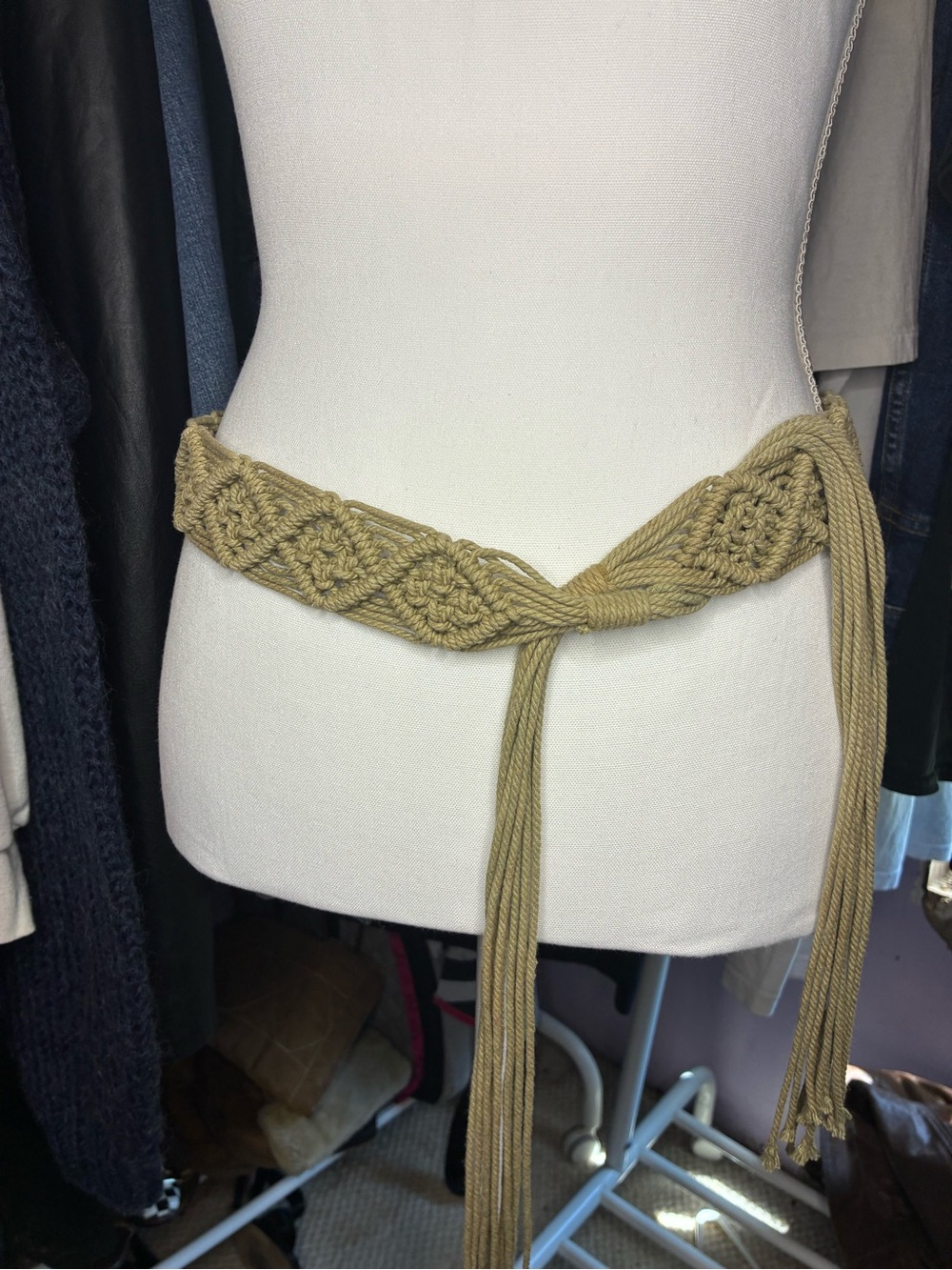 Vintage 70s Macrame Boho Waist Belt Natural Tan